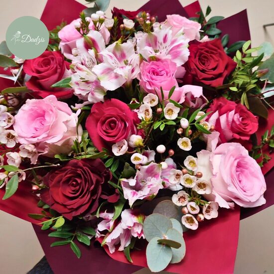 Dažādi rožu pušķi - izvēlies krāsu